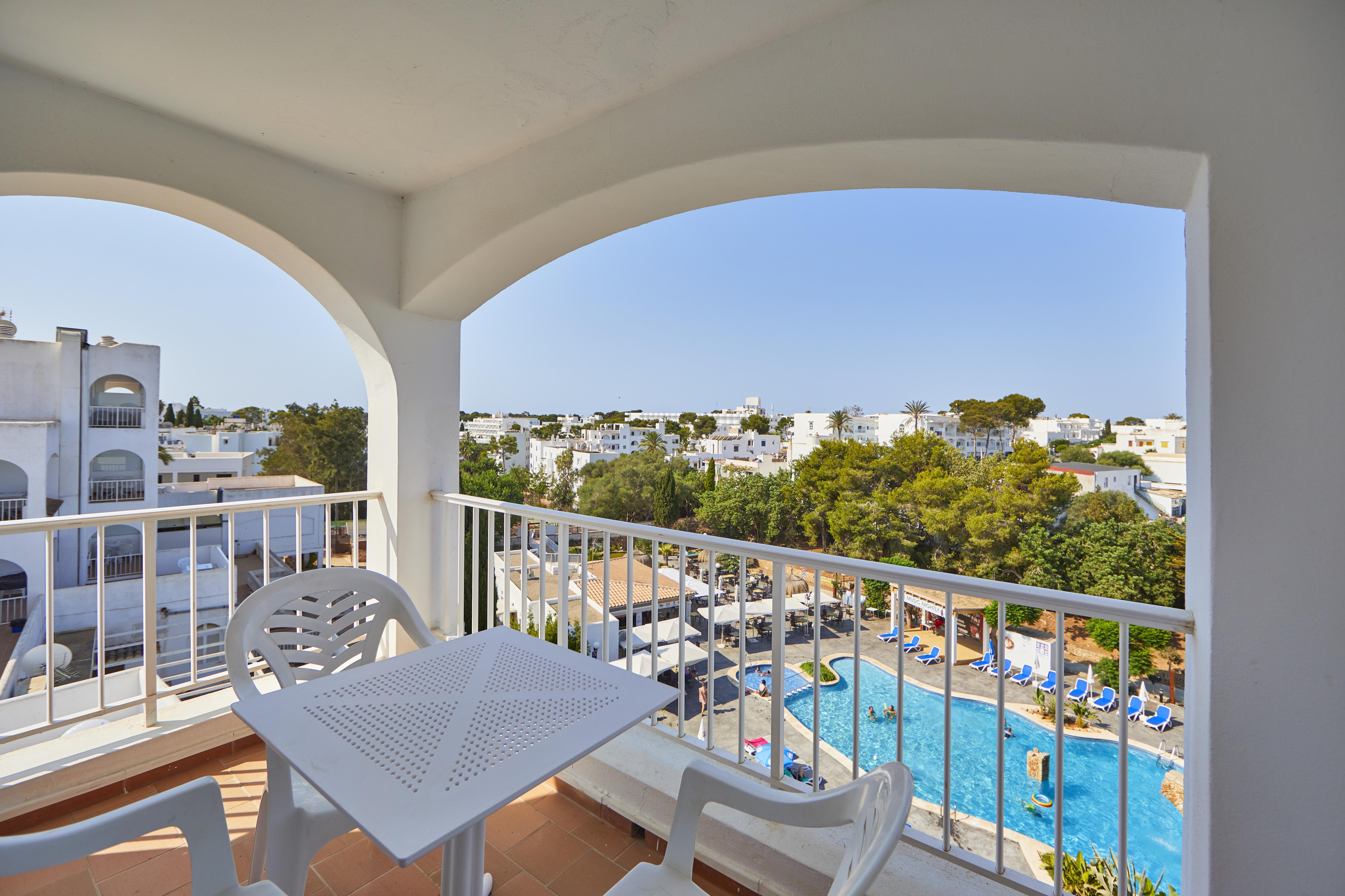 Ola Aparthotel Cala D´Or